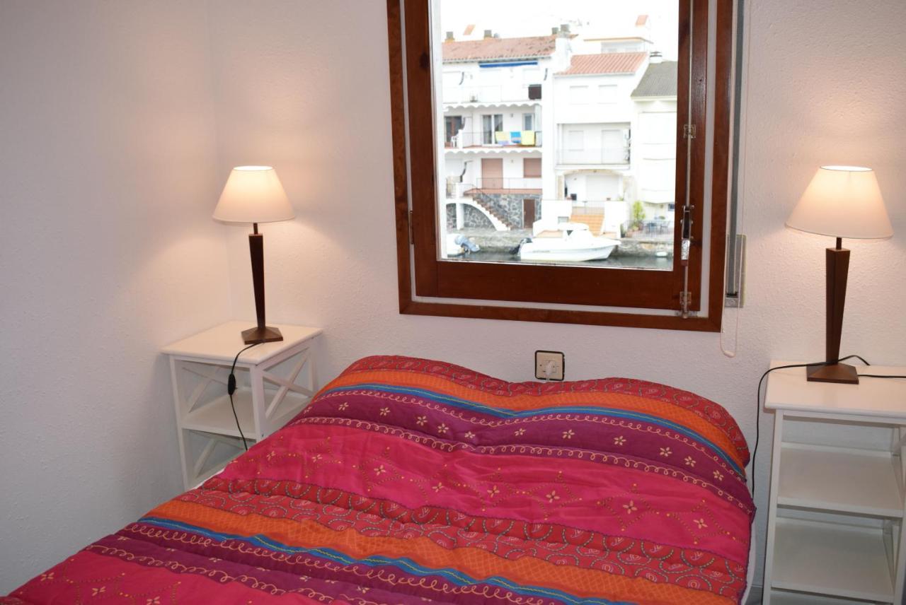 Apartamento Con Bonitas Vistas Al Canal Ref 337 엠푸리아브라바 외부 사진