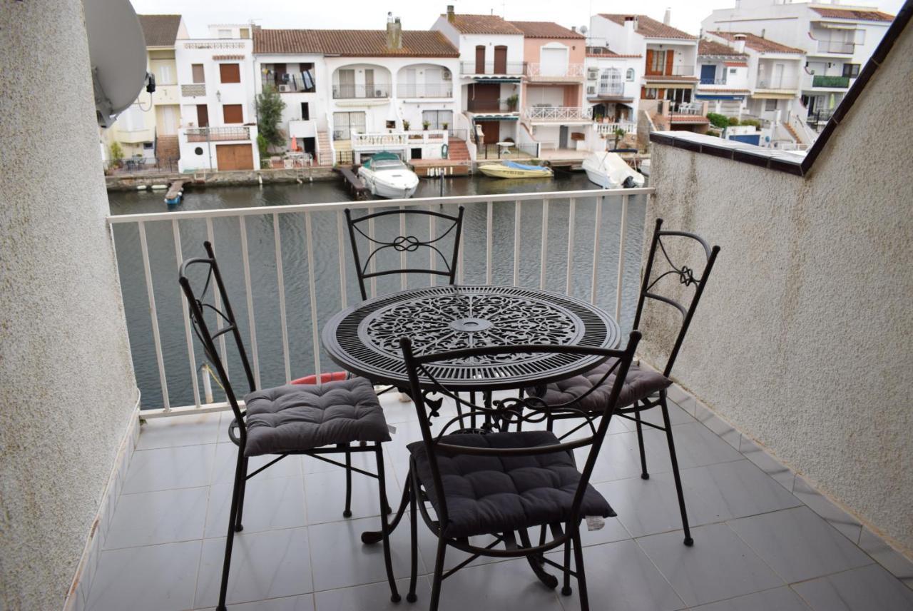 Apartamento Con Bonitas Vistas Al Canal Ref 337 엠푸리아브라바 외부 사진